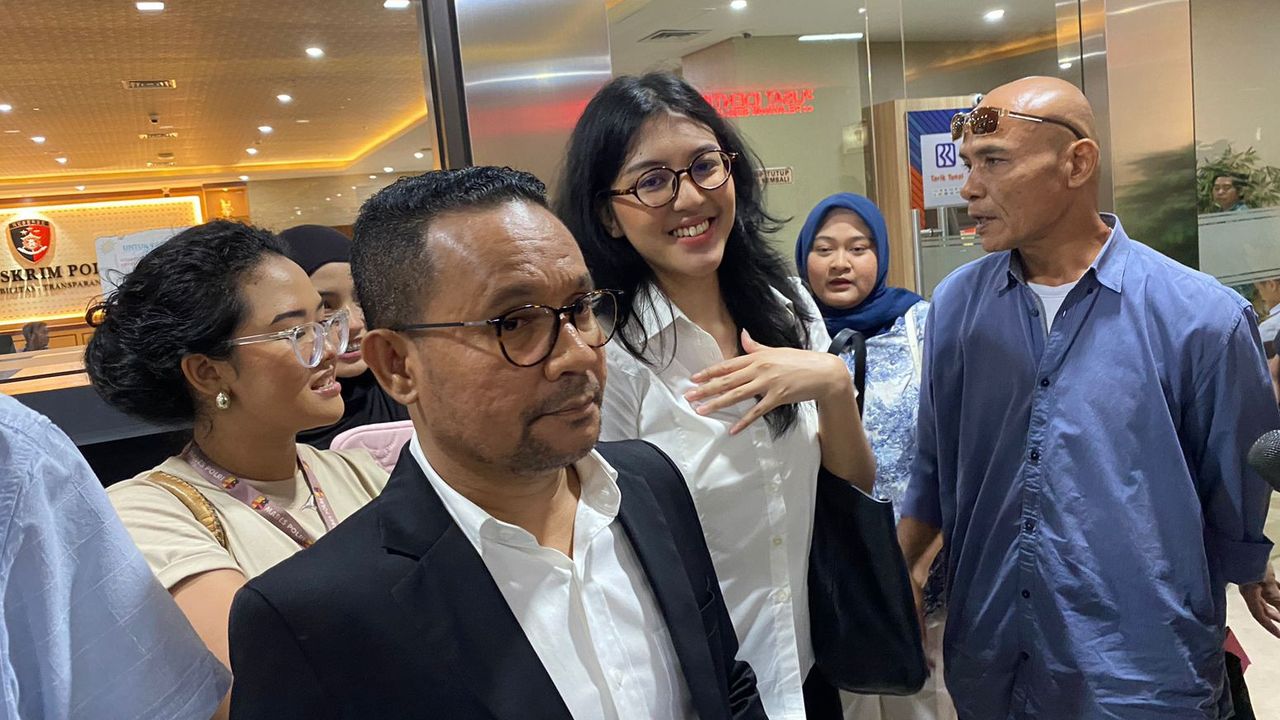 Alasan Laras Faizati Unggah Bakar Mabes Polri: Kesal Demonstran Dipukul hingga Ojol Dilindas Mobil Rantis Brimob