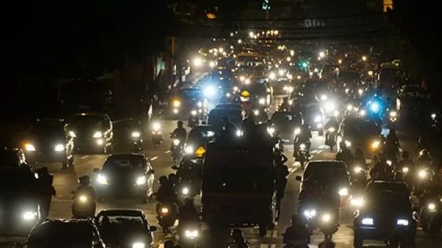 Polda Metro Jaya Larang Konvoi Pakai Motor dan Mobil di Malam Takbiran
