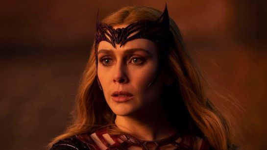 Elizabeth Olsen Minta Karakter Scarlet Witch Bisa Lebih Humoris di Masa Depan