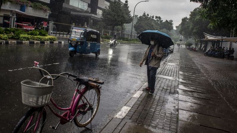 Cuaca Malam Tahun Baru, BMKG: Sebagian Besar Wilayah di Indonesia akan Diguyur Hujan
