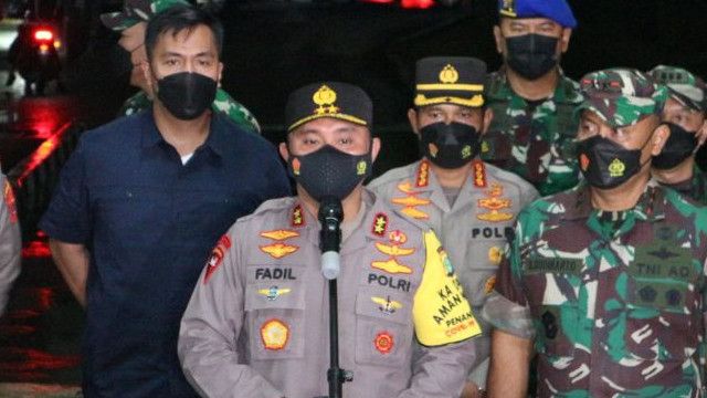 Bukan Cuma Ade Armando, 6 Polisi Juga Jadi Korban Amuk Massa