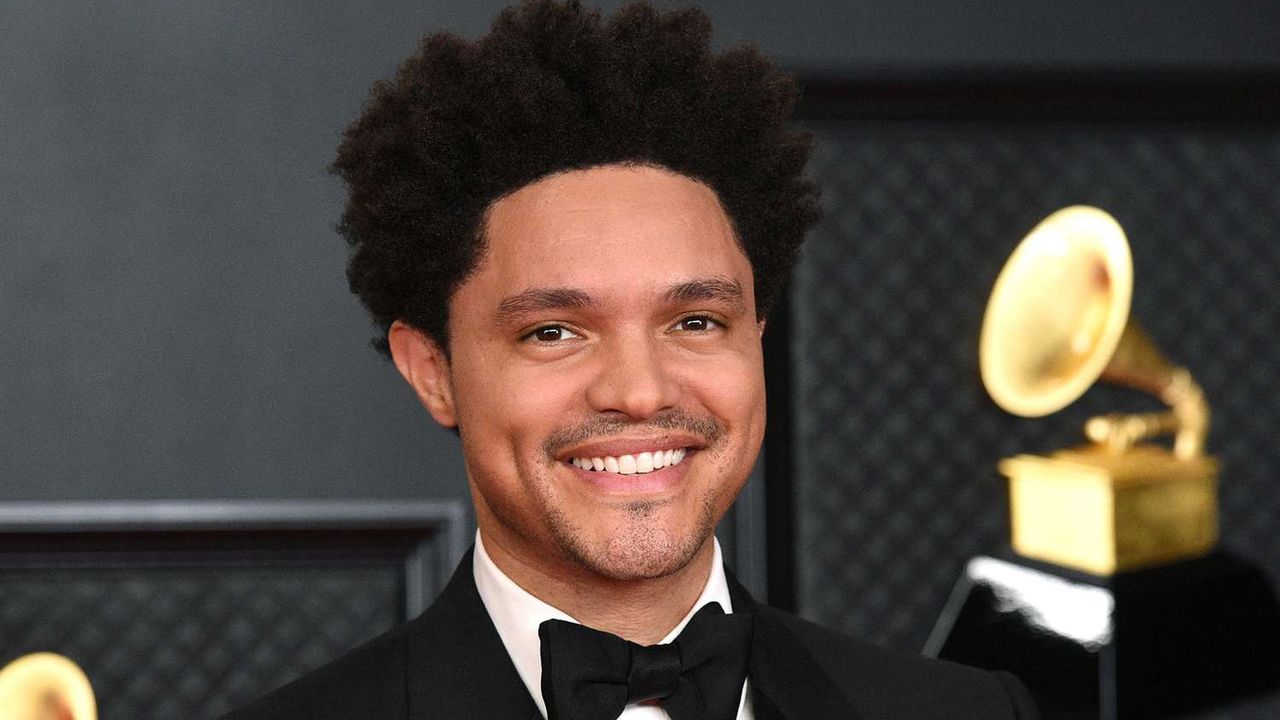 Disindir Trevor Noah di Grammy Awards, Donald Trump Murka: Pecundang!