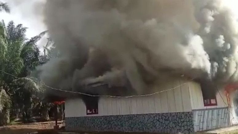 Usai Ada Aksi Pembakaran, Kapolres Lampung Tengah Sebut Kini Situasi di Padang Ratu Aman Terkendali