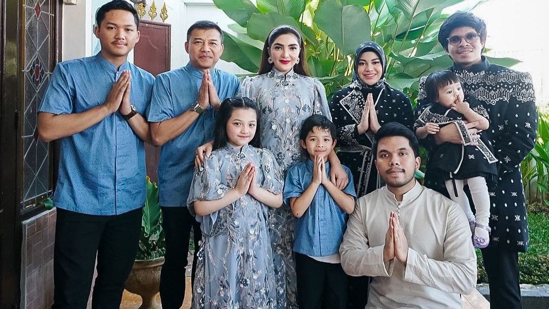 Thariq Halilintar Lebaran Bareng Anang-Ashanty, Netizen Menyentil: Kenapa Gak Ikut Keluarga Ya?