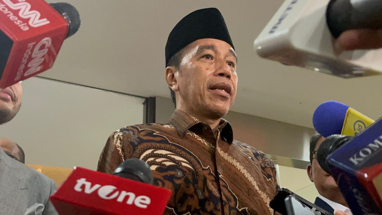 Jokowi Ogah Kasih Unjuk Ijazahnya ke Wartawan, Kenapa?