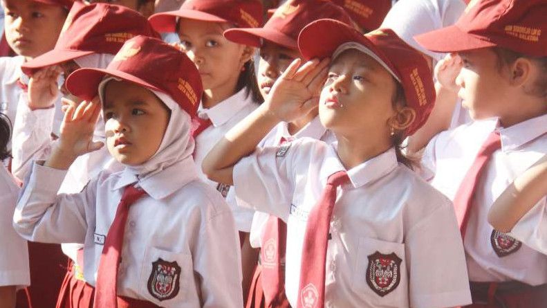 Viral Pungli Pegawai Disdik Kota Palembang, Datang ke Sekolah dan Paksa Pendidik Beli Spanduk dan Kaos