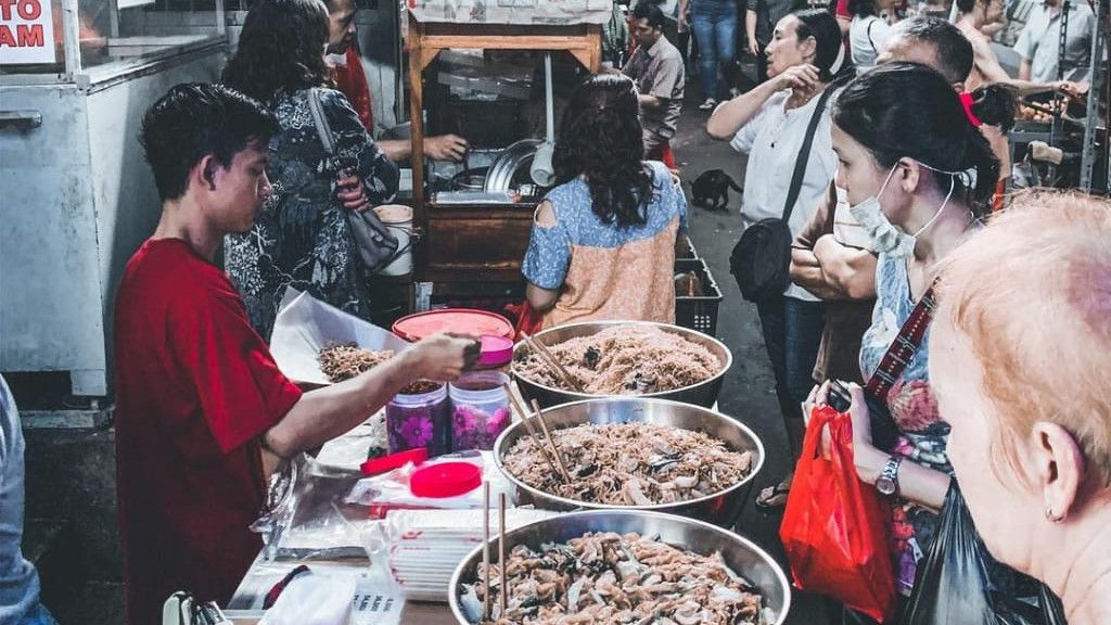 Wajib Dikunjungi, 3 Gang Sempit di Jakarta Tempatnya Kuliner Nikmat