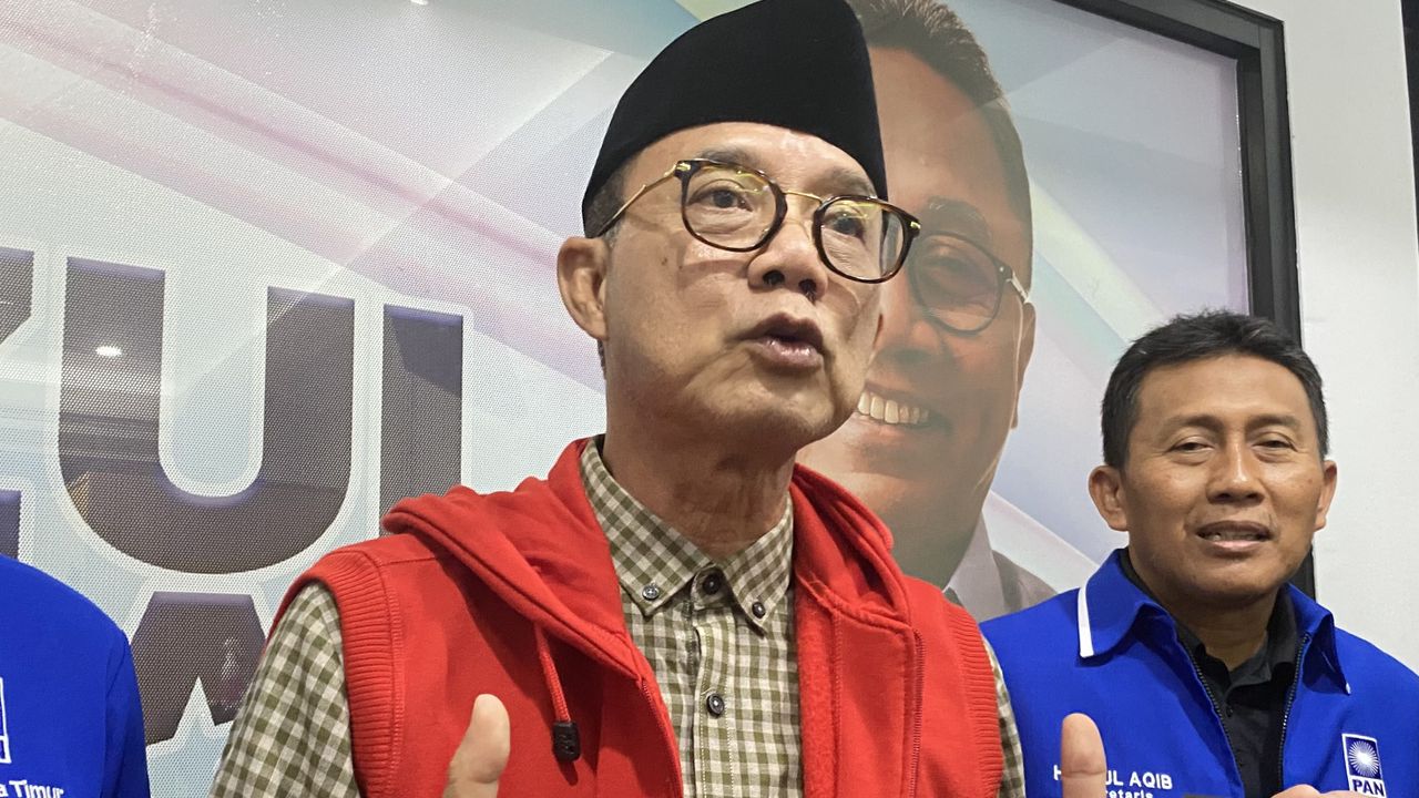 PDIP Jatim Bakal Umumkan Lawan Khofifah di Awal Agustus, Risma atau Azwar Anas?