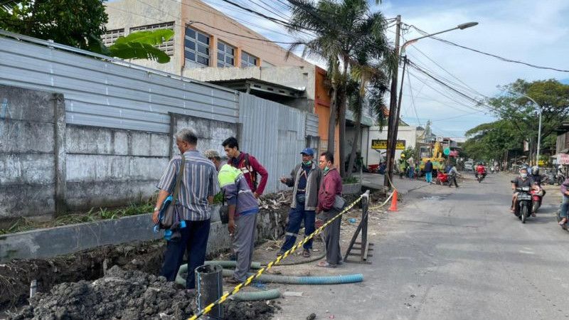 Proyek Gorong-Gorong Pemkot Surabaya Disebut Dikerjakan Asal-asalan, DPRD: Bongkar!