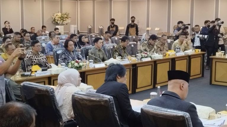 Kisruh Royalti dan Hak Cipta, DPR RI Gelar Rapat Bareng Ariel NOAH hingga Vina Panduwinata