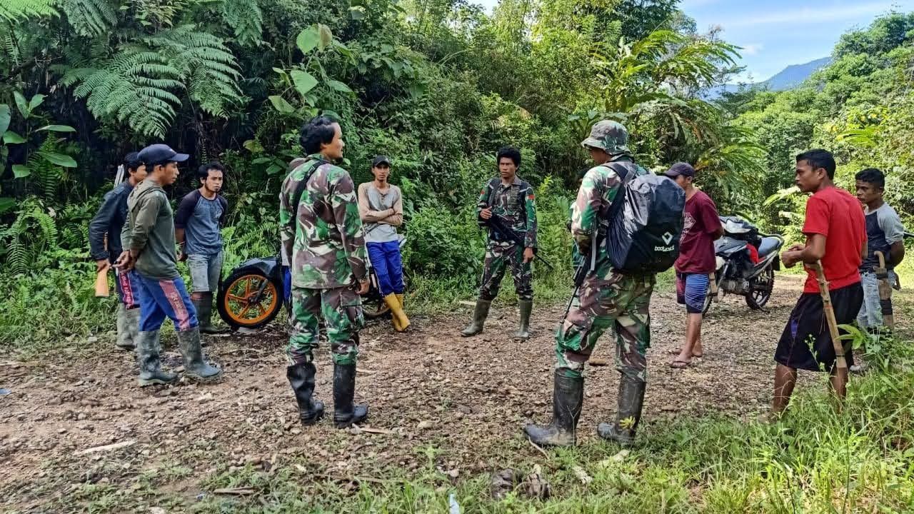Aksi 5 Personel Baret Merah TNI Menyusup dan Tembak Mati Dua Orang Kelompok Teroris MIT Poso