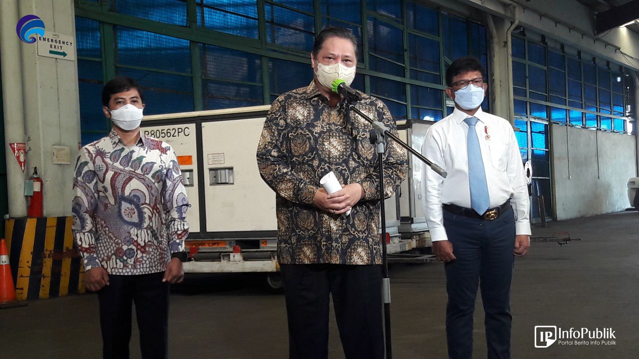 8 Juta Dosis Bahan Baku Vaksin Sinovac Tiba di Indonesia, Pemerintah Targetkan 1 Juta Suntikan per Hari