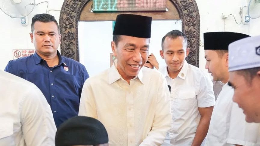 Hari Ini Ada Pengumuman Tersangka Tuduhan Ijazah Palsu Jokowi, Roy Suryo Cs?