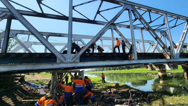 KNKT Terjunkan Tiga Tim Guna Lakukan Penyelidikan Kecelakaan KA Brantas di Semarang