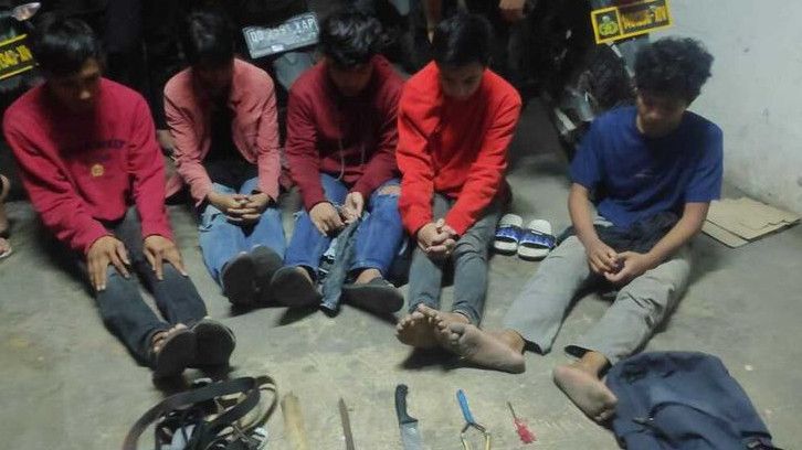 Hendak Serang Warga Pakai Sajam, Lima Remaja di Makassar Ditangkap