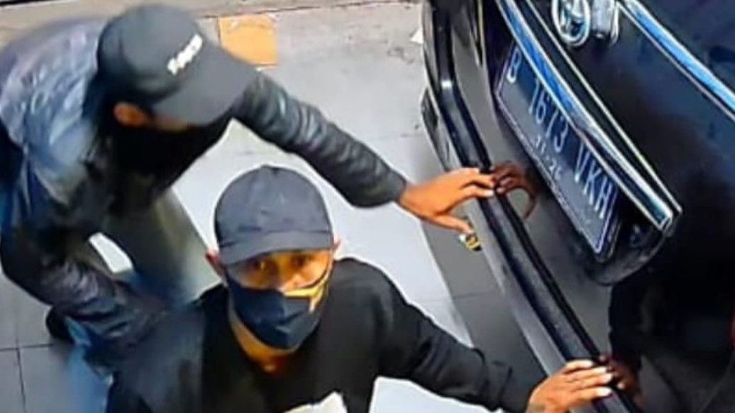 Viral 10 Petshop di Tangsel Dibobol Maling, Polisi Buru Pelaku