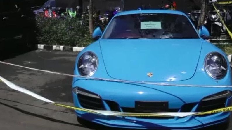 Aset Doni Salmanan yang Disita Polisi: Mobil Porsche hingga Motor Ducati, Nilainya Rp60 Miliar