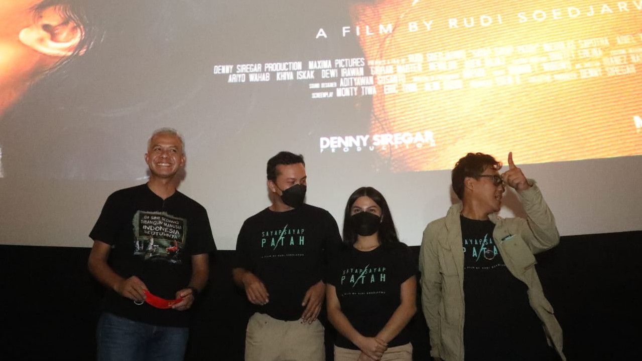 Nonton Film Sayap-sayap Patah Produksi Denny Siregar, Ganjar: Banyak yang Meleleh dan Menangis