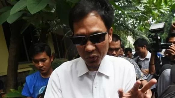 Munarman Nangis di Persidangan Minta Bebas dari Tuduhan, Guntur Romli: Loh Enak Ajah! Lebih Keras Lagi Dong Nangisnya