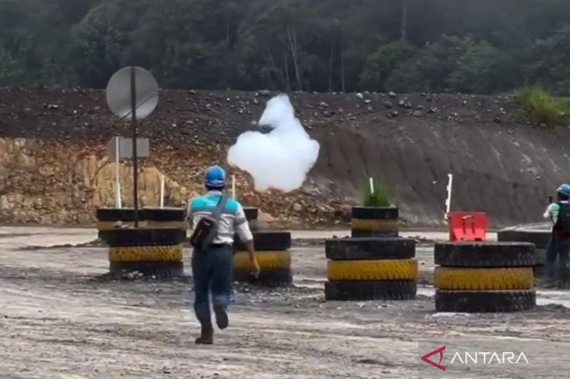 Heboh Benda Mirip Awan Kecil Jatuh ke Tanah di Muara Tuhup Kalteng, Ini Kata BMKG