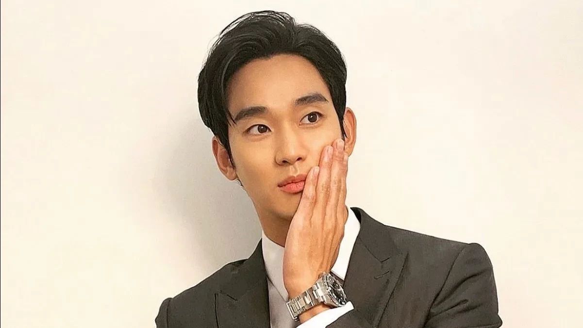 Kim Soo Hyun Laporkan Pencemaran Nama Baik atas Komentar Jahat di Internet