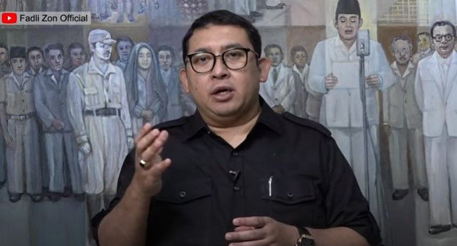 Fadli Zon Sindir Pangdam Jaya 'Menangkan Perang Baliho'