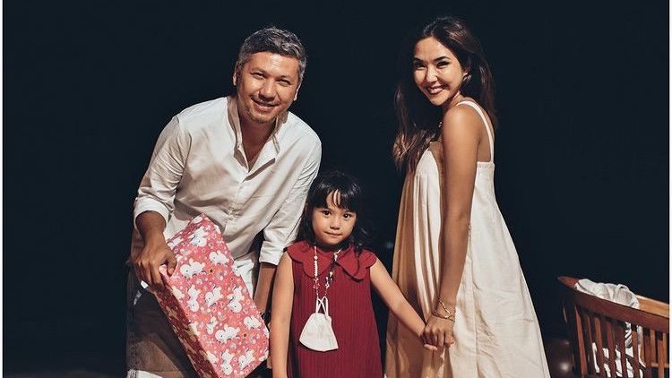 Rayakan Malam Natal Bersama Gading Marten, Gisel Didoakan Rujuk