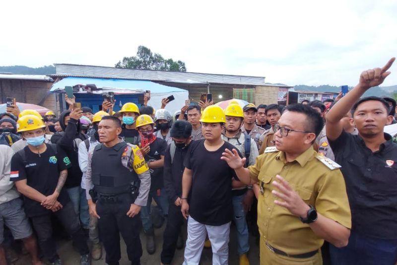 Kronologi Karyawan PT GNI Bentrok dan Bakar Alat Pabrik di Morowali Utara