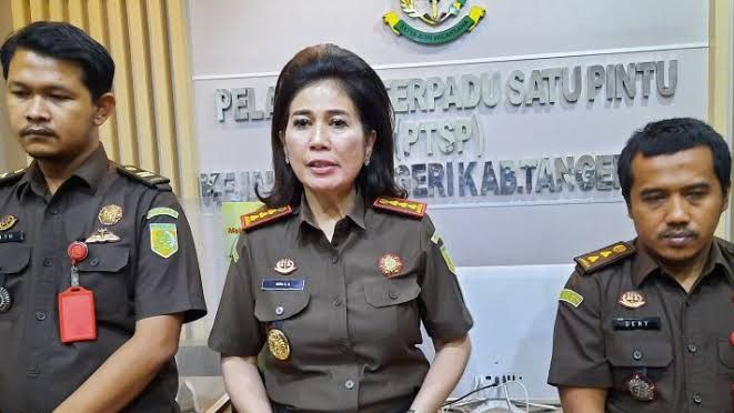 Korupsi Pengadaan Mobil Dinas, Eks Anggota DPRD dan 4 Mantan Kades Kabupaten Tangerang Jadi Tersangka