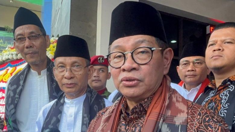 Pramono Inisiasi Pemindahan Patung MH Thamrin, Siap Pasang Badan Bila Diprotes Istana