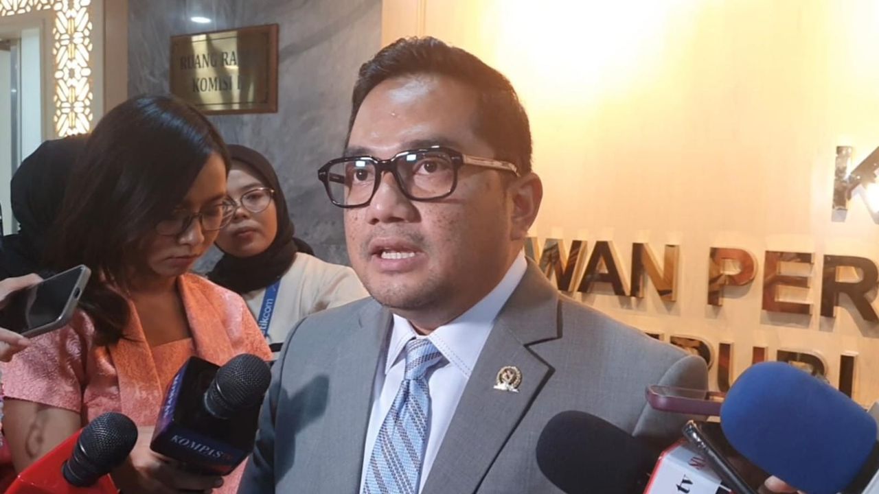 Komisi II DPR Minta Penjelasan ATR/BPN Soal 34 Titik Pagar Laut