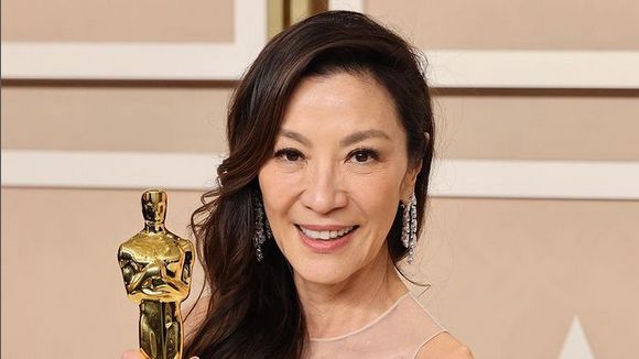 Buktikan Usia Bukan Halangan dengan Bintangi Film Laga, Rahasia Michelle Yeoh Tetap Bugar Menjelang 60 Tahun