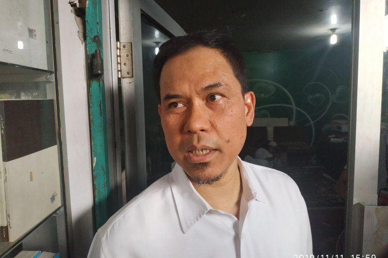 Rocky Gerung Soal Penangkapan Munarman: Untuk 'Tutupi' Berita Korupsi dan Alutsista