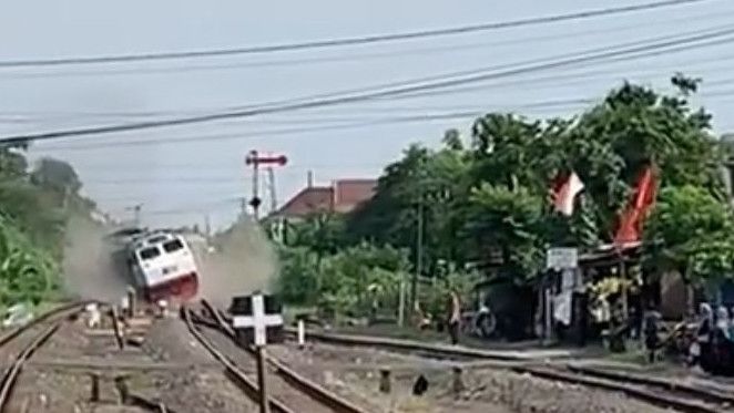 Detik-detik Kereta Api Anjlok di Tanggulangin Sidoarjo, Begini Kesaksiaan Warga dn Penumpang