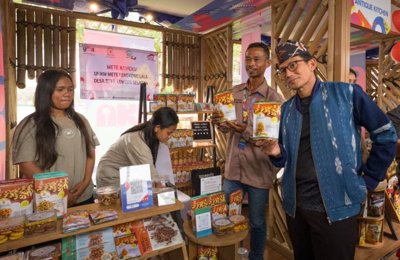 Sandiaga Uno dan pegiat UMKM di Labuan Bajo