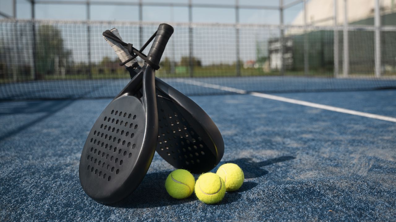 Siap-Siap, Usaha Padel yang Tidak Punya Izin PBG Bakal Dibongkar