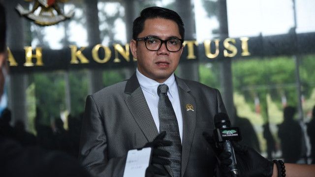 Sindiran Menohok PKS untuk Arteria PDIP dalam Kasus 'Bahasa Sunda'