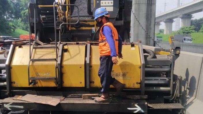 Delapan Titik Jalan Tol Jakarta-Cikampek Diperbaiki, Tak Ada Penutupan