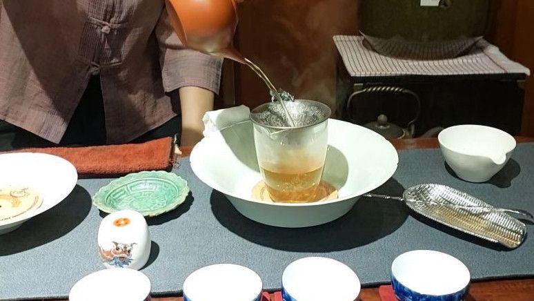 Begini Tata Cara Masyarakat China Lakukan Ritual Minum Teh