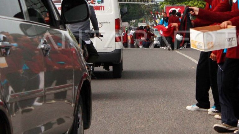 Peminta Sumbangan di Jalanan Jabar Tak Boleh Lagi Ada, Pemda Mesti Tertib Aturan