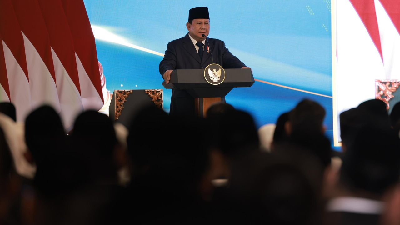 Mensesneg Akui Kasus Tom Lembong dan Hasto Memang Politis, Makanya Prabowo Turun Tangan