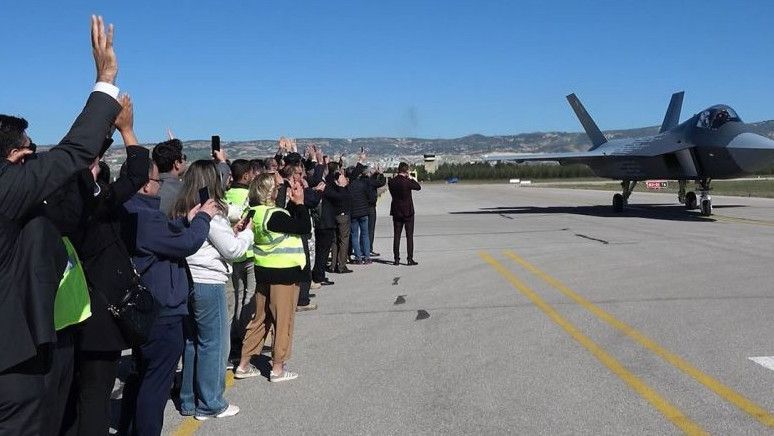 Kemenhan RI Resmi Tandatangani Kontrak Pembelian 48 Pesawat Tempur KAAN dari Turki