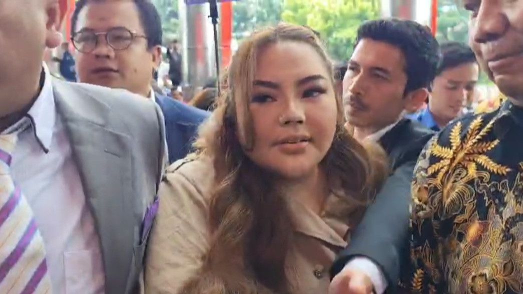 Lisa Mariana Penuhi Panggilan KPK Terkait Kasus Korupsi Iklan Bank BJB yang Seret Ridwan Kamil