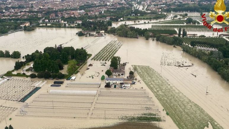 13 Orang Meninggal Dunia Akibat Banjir Dahsyat di Italia, 10 Ribu Warga Terpaksa Mengungsi
