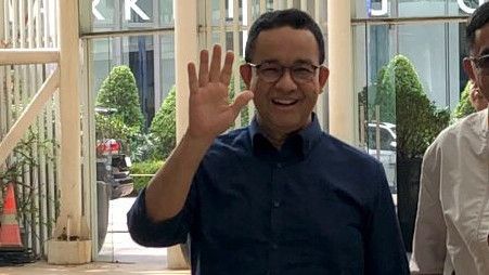 Hadir Bareng di Pemutaran Film di Bioskop, Anies dan Sandiaga Kompak Bantah Bahas Pilkada Jakarta