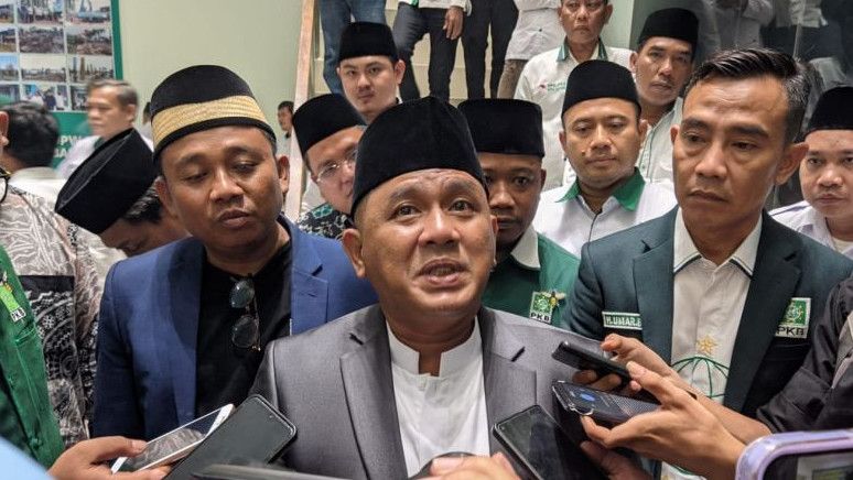 Putra Wakil Presiden Ma'ruf Amin Ahmad Syauqi Resmi Maju Pilgub Banten 2024