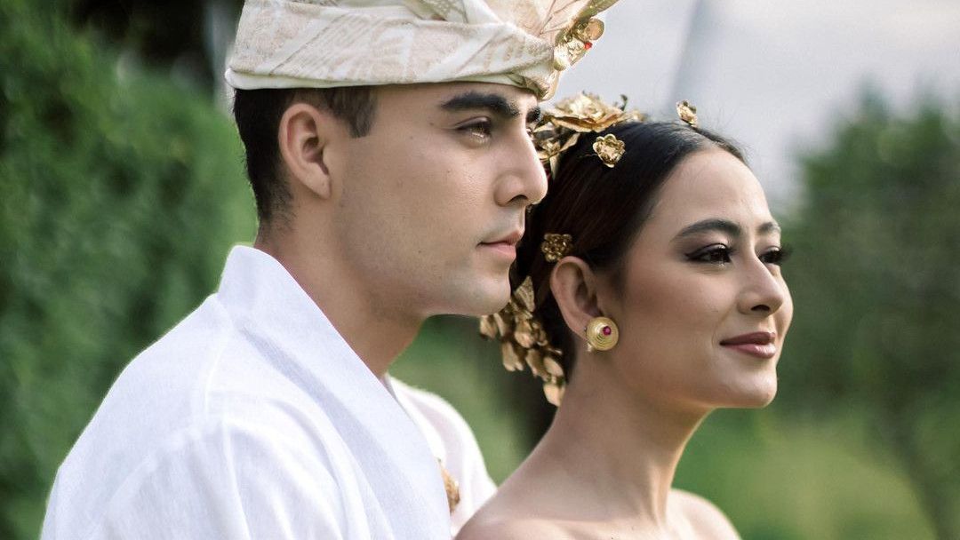 Nikah dengan Laura Theux, Indra Brotolaras Diduga Pindah Agama ke Hindu Gegara Jalani Ritual Potong Gigi