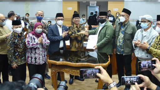 Biaya Ibadah Haji 2022 Naik Jadi Rp39,8 Juta Per Orang, Menag: Makan ...