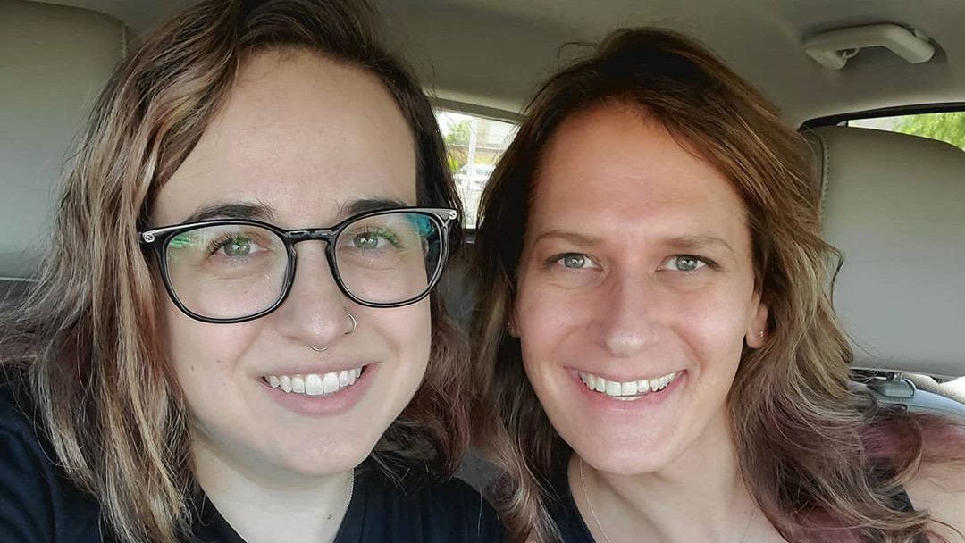 Kisah Cinta Teraneh, Istri Lesbian dan Suami Jadi Transgender