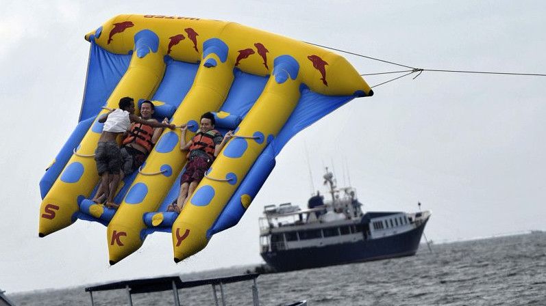 Warga Jepang Tewas Saat Bermain Wahana Flying Fish Di Tanjung Beno Bali ...